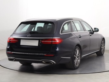 Mercedes Klasa E W213 Kombi 2.0 250 211KM 2017 Mercedes E E 250, Salon Polska, Automat, Skóra, zdjęcie 4
