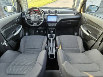 Suzuki Swift VI Hatchback Facelifting 1.2 DualJet SHVS 83KM 2021 Suzuki Swift Polski salon,Kamera,Android, zdjęcie 8