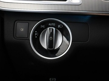 Mercedes Klasa E W212 Limuzyna Facelifting 200 184KM 2014 Mercedes E 200 automat navi skóra el. fotele full, zdjęcie 31