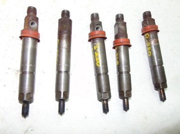 VOLVO FL6 220 03R WTRYSKIWACZ 0432191405