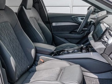 Audi A5 B10 2025 AUDI A5 e-Hybrid quattro Avant Combi (367 KM) 2025, zdjęcie 14