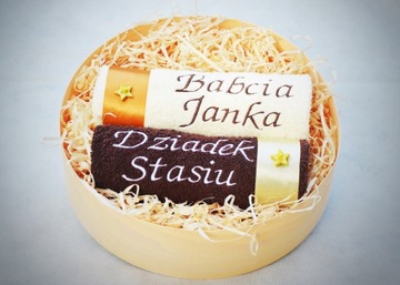 ORYGINALNY Prezent na Święta Ręczniki z Haftem