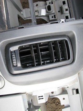 RENAULT TRAFIC II OPEL VIVARO LIFT ПРИБОРНАЯ ПАНЕЛЬ, КОНСОЛЬ КОКПИТА