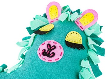 КРЕАТИВНЫЙ НАБОР ПОДУШЕК-МАСКОТ LAMA PLUSH своими руками