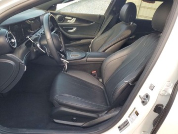 Mercedes Klasa E W214 2023 Mercedes-Benz Klasa E 350 2023 2.0l 2.0 Benzyna 255KM, zdjęcie 7