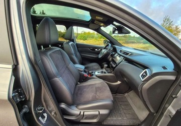 Nissan Qashqai II Crossover 1.2 DIG-T 115KM 2017 Nissan Qashqai Nissan Qashqai 1.2 DIG-T N-Connecta Xtronic EU6 1.2 Benzyna, zdjęcie 24