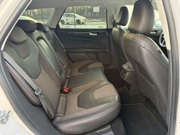 Ford Mondeo V Kombi 2.0 EcoBoost 240KM 2017 Ford Mondeo 2.0 16V 240KM 2017r ST-Line EcoBoost, zdjęcie 14