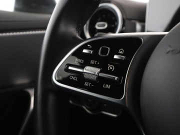 Mercedes CLA C118/X118 Shooting Brake 2.0 200d 150KM 2020 Mercedes CLA 200 automat full LED półskóra, zdjęcie 30