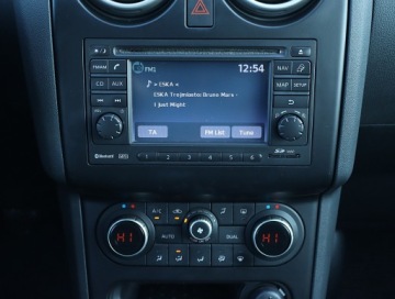 Nissan Qashqai I Crossover 1.6 dCi DPF 130KM 2011 Nissan Qashqai 1.6 dCi, Navi, Klima, Klimatronic, zdjęcie 11