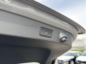 Volkswagen Arteon Shooting Brake R 2.0 TSI 320KM 2022 Volkswagen Arteon Shooting Brake R, 2.0 TSI 320KM,, zdjęcie 33