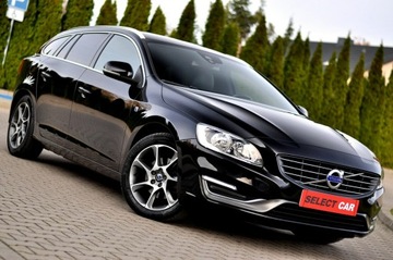 Volvo V60 I Kombi Facelifting 1.6 D2 115KM 2015 Volvo V60 LiFT Ocean Race 1,6 HDi Ledy Digital