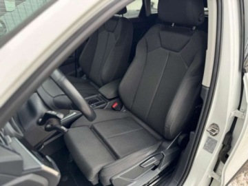 Audi Q3 II SUV 1.5 35 TFSI 150KM 2022 Audi Q3 150 KM,Smartphone Interface,podgrzewane siedzenia,Virtual cockpit, zdjęcie 21