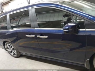 Honda Odyssey IV 2023 Honda Odyssey Touring 2023 3.5l 3.5 Benzyna 280KM, zdjęcie 5