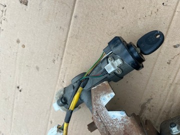 SLOUPEC VOLANT KLÍČEK HYUNDAI TRAJET 1999-2004 2.0 CRDI