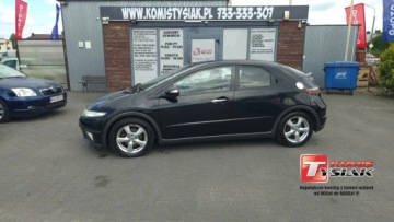 Honda Civic VIII Hatchback 3d 1.4 i-VTEC 100KM 2009