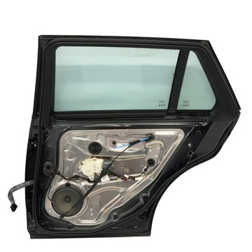 MERCEDES S212 KOMBI DVEŘE PRAVÉ ZADNÍ OBSIDIAN BLACK ČERNÁ METALIC - 197