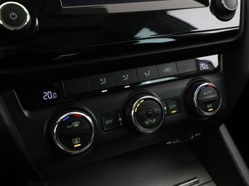 Skoda Octavia III Kombi 1.4 TSI 140KM 2015 Škoda Octavia Skoda Octavia DSG bi-xenon panorama, zdjęcie 24