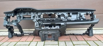 DESKA ROZDĚLOVAČE KONZOLA KOKPIT JEEP AVENGER