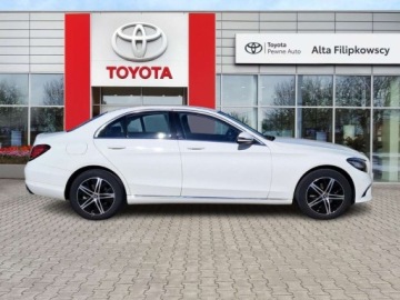 Mercedes Klasa C W205 Limuzyna Facelifting 1.6 C160 129KM 2019 Mercedes-Benz Klasa C Mercedes-Benz Klasa C Salon PL 1.6 Benzyna 129KM, zdjęcie 6