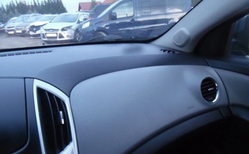 Chevrolet Cruze Sedan 1.8 16V DOHC 141KM 2013 Chevrolet Cruze 2013r, Salonowy, 1.8 BenzynaLPG. Lekko uszkodzony prawy ty, zdjęcie 15