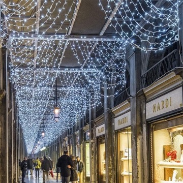 KURTYNA LED LAMPKI wiszące SOPLE GIRLANDA ŚWIETLNA 3X3 na okno barwa biała