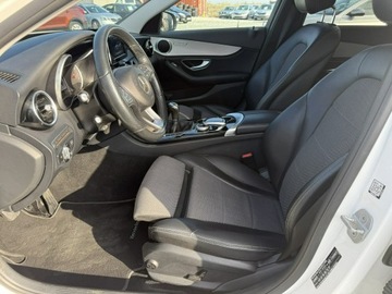 Mercedes Klasa C W205 Kombi 180 156KM 2014 Mercedes C 180 1.6 R4 16V Turbo 156KM 2014r, zdjęcie 11