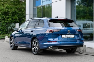 Volkswagen Golf VIII Variant 1.5 eTSI 150KM 2024 Volkswagen Golf Variant Style 1.5 eTSI 150 KM DSG, zdjęcie 8