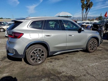 BMW X1 U11 2024 BMW X1 xDrive28i 2024 2.0 Benzyna 241KM, zdjęcie 3