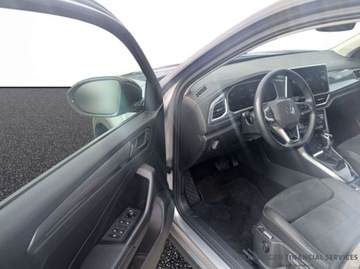 Volkswagen T-Roc I SUV Facelifting 1.5 TSI ACT 150KM 2023 Volkswagen T-Roc 1.5 TSI STYLE DSG 2023 1.5 Benzyna 150KM, zdjęcie 5