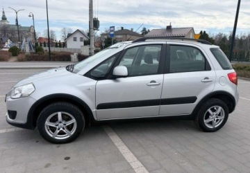 Suzuki SX4 I Hatchback 1.6 i 16V VVT 107KM 2009 Suzuki SX4 Suzuki SX4 1.6 VVT 4x4 Club 1.6 Benzyna 107KM, zdjęcie 33