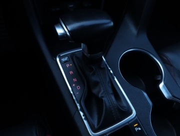 Kia Sportage IV SUV Facelifting 1.6 T-GDI 177KM 2019 Kia Sportage 1.6 T-GDI, Salon Polska, Serwis ASO, zdjęcie 15