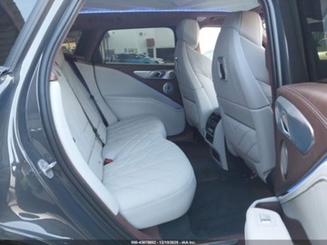 BMW XM 2024 BMW XM 2024 4.4 Hybryda 483KM, zdjęcie 12