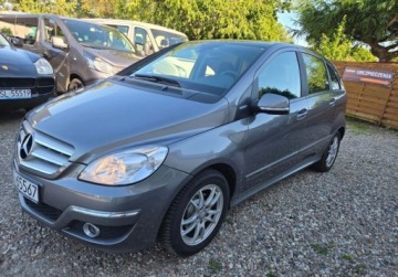 Mercedes Klasa B W245 180 116KM 2010 Mercedes-Benz Klasa B Auto w bardzo dobrym stanie. 1.7 Benzyna 116KM, zdjęcie 1