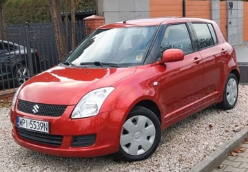 Suzuki Swift IV Hatchback 5d 1.3 92KM 2009 Suzuki Swift 1.3 Comfort 1.3 Benzyna 92KM BEZWYPADKOWY