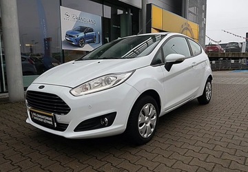 Ford Fiesta VII Hatchback 3d Facelifting 1.0 EcoBoost 100KM 2017 Ford Fiesta 1,0 turbo (100KM) klima, pdc, komputer Benzyna 100KM