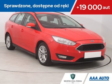 Ford Focus III Kombi Facelifting 1.6 TDCi 115KM 2015 Ford Focus 1.6 TDCi, Salon Polska, Klima