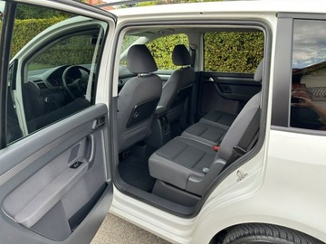 Volkswagen Touran II 1.6 TDI 105KM 2010 Volkswagen Touran Automat 7-miejsc Oryginał, zdjęcie 15