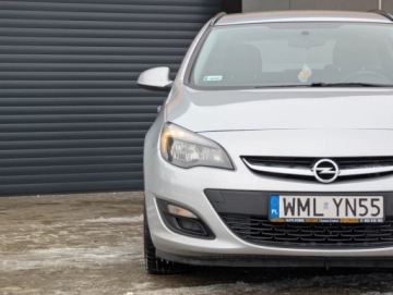 Opel Astra J Sports Tourer Facelifting 1.4 Turbo ECOTEC 140KM 2014 Opel Astra Fabryczne LPG Alu Klima Tempomat Serwis Gwarancja 1.4 140KM, zdjęcie 4