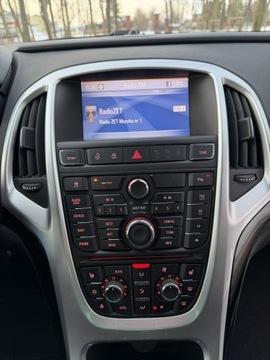 Opel Astra J GTC 2.0 CDTI ECOTEC 165KM 2013 Opel Astra GTC 2.0 CDTI 165 km Navi BiXenon Led, zdjęcie 28