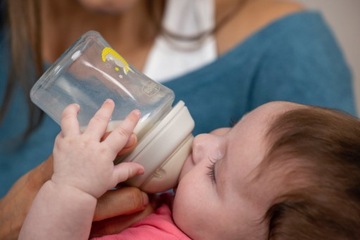 CHICCO Szklana Butelka Antykolkowa 0m+ 150 ml