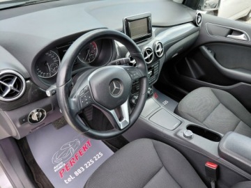 Mercedes Klasa B W246 Sports Tourer 180 CDI BlueEFFICIENCY 109KM 2013 Mercedes-Benz Klasa B Automat Kamera Hak Navi Klimatronik 1.8 Diesel 109KM, zdjęcie 9