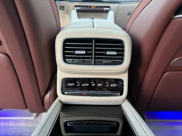 Mercedes GLS X167 2025 MERCEDES-BENZ GLS Maybach 600 4-Matic 4.0 (557KM) 2025, zdjęcie 17