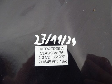 BLATNÍK LEVÝ PŘEDNÍ MERCEDES W176 592
