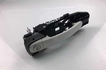 KLIKA LEVÝCH PŘEDNÍCH DVEŘE SKODA CITIGO 5N0837205M 2012