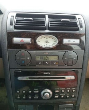 Ford Mondeo III Kombi 2.0 TDCi 130KM 2005 Ford Mondeo Ford Mondeo 2.0 TDCI Ghia 2.0 Diesel 130KM, zdjęcie 7