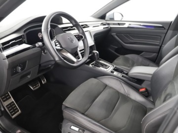 Volkswagen Arteon Fastback Facelifting 2.0 TDI 200KM 2022 Volkswagen Arteon Shooting Brake 2.0 TDI 200KM R-L, zdjęcie 9