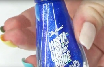 Sally Hansen Insta Dri Лак для ногтей Blue Serenity 751