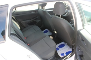Volkswagen Golf VIII Variant 1.0 TSI 110KM 2022 Volkswagen Golf Trendline LED Gwarancja, zdjęcie 25