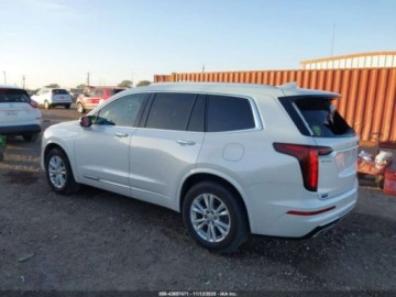 Cadillac 2021 Cadillac XT6 Luxury 2021 2.0L 2.0 Benzyna 235KM, zdjęcie 3