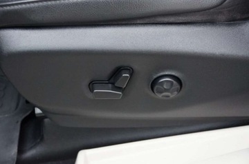 Chrysler Pacifica II 2021 Chrysler Pacifica 3.6 Benzyna LPG 291 KM, 4x4, 7osob, Kamera, Full LED, S, zdjęcie 22